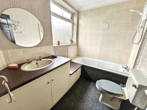 Photo 21- click for photo gallery